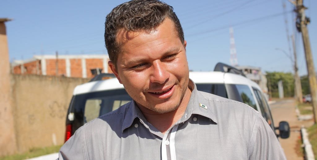 Dione Rodrigues é coordenador do Polo Central e acompanhou o trabalho do GDF Presente na Estrutural/Tony Oliveira/Agência Brasília