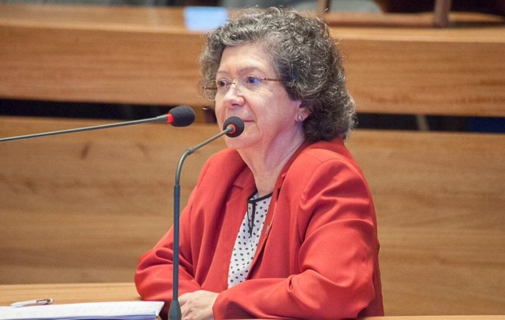 Deputada distrital Arlete Sampaio PT Misto Brasília