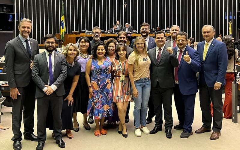 Aprovado quadro de servidores para a DPU