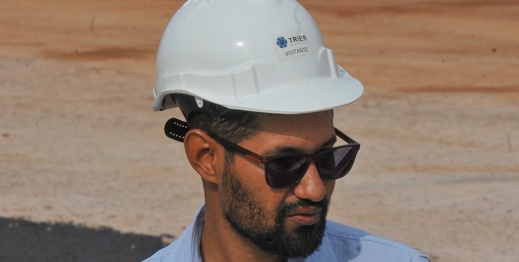 Renis Cândido é engenheiro na obra de construção do Túnel de Taguatinga, que recebeu tinta antirraiz para proteger a estrutura da obra/Joel Rodrigues