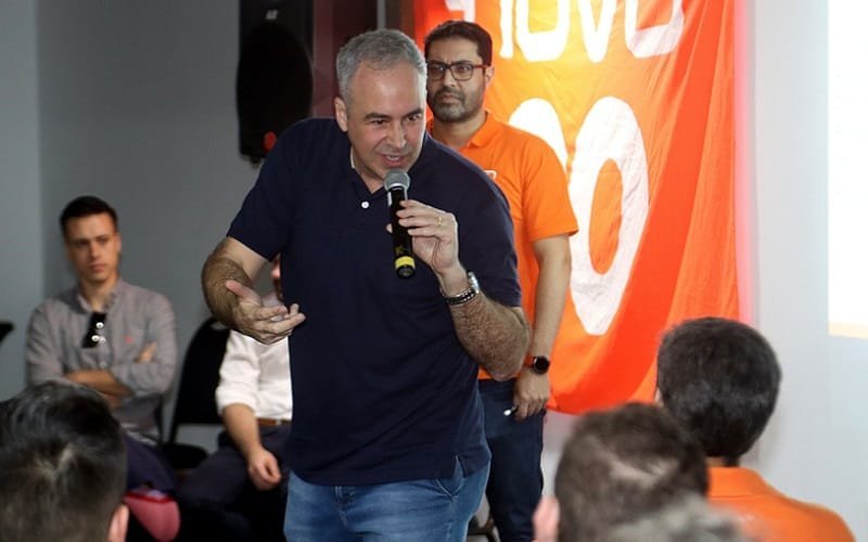 Novo oficializa dois advogados para concorrer no RS