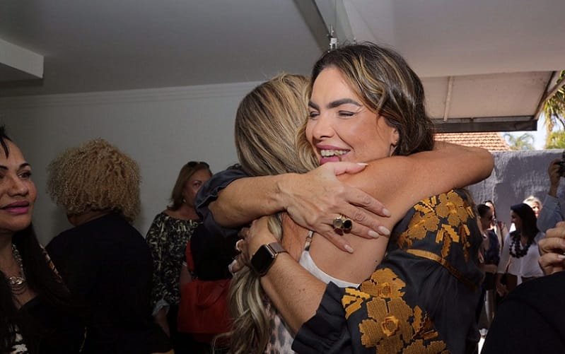 Paula Belmonte recebe apoio por suposta violência política