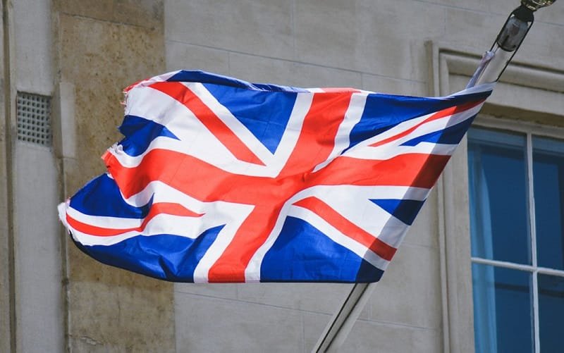 Embaixada Britânica confia no processo democrático brasileiro