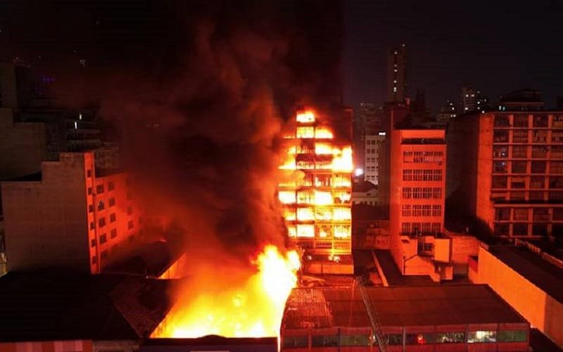 Incêndio prédios São Paulo Misto Brasília