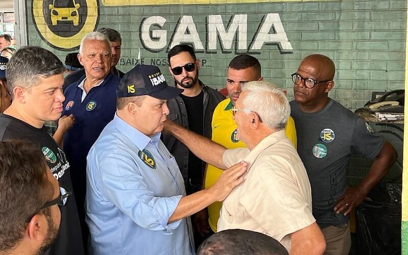 No Gama, Ibaneis promete melhorar hospital e o transporte