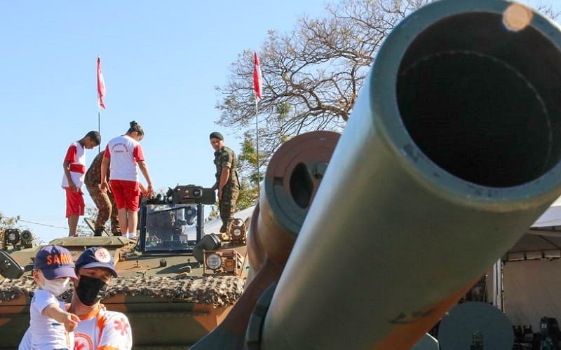 Marinha mostra equipamentos no Parque da Cidade