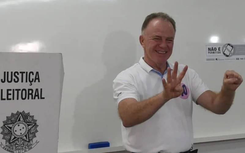 Renato Casagrande é reeleito governador do Espírito Santo