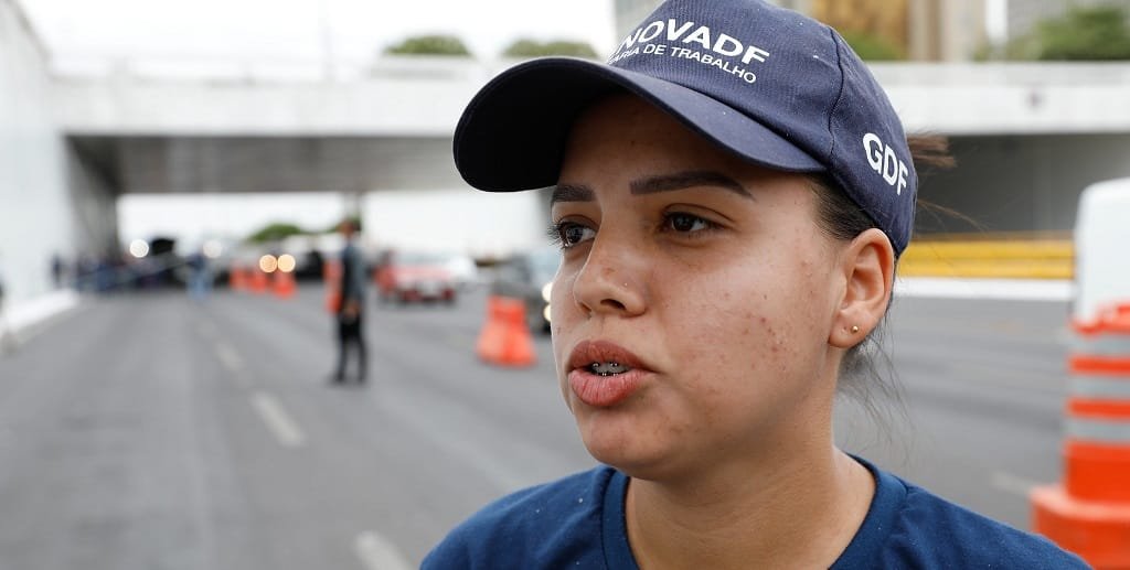 Pabline Arcanjo de Brito participou da equipe que fez a limpeza e a pintura do Buraco do Tatu/Lúcio Bernardo/Agência Brasília