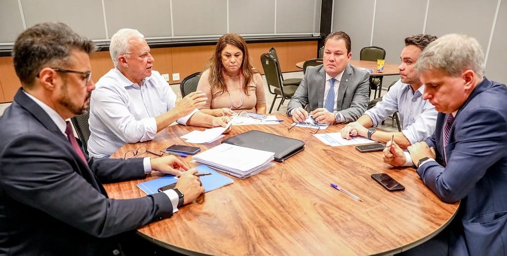 Comissão de transição que vai planejar os próximos quatro anos do governo Ibaneis no Centro Internacional de Convenções do Brasil/Paulo H. Carvalho/Agência Brasília