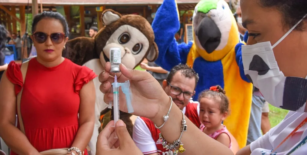 Hoje tem vacinação contra várias doenças