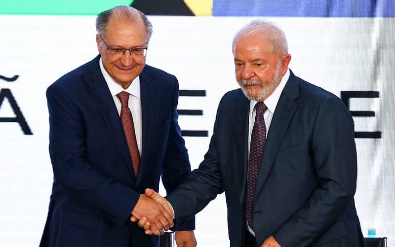 Alckmin sugere simplificação das regras do sistema triburário