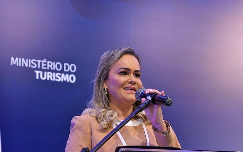 Ministro Daniela Carneiro Misto Brasília