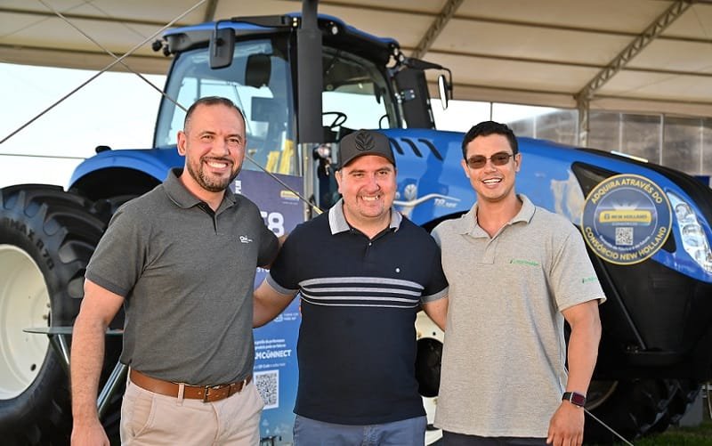 Produtor rural compra trator grão digital Misto Brasília