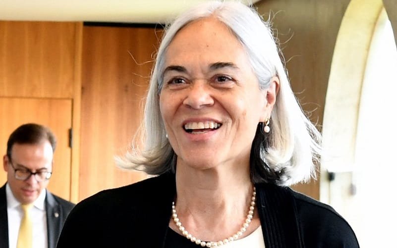 Ministra Maria Theresa STJ Misto Brasília