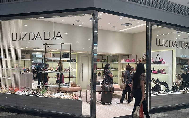 Loja de bolsas e calçados reabre unidade em shopping da Asa Norte