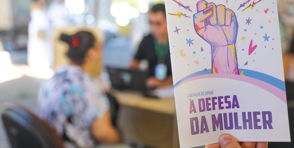 Defesa da mulher cartaz Ceilândia DF Misto Brasília