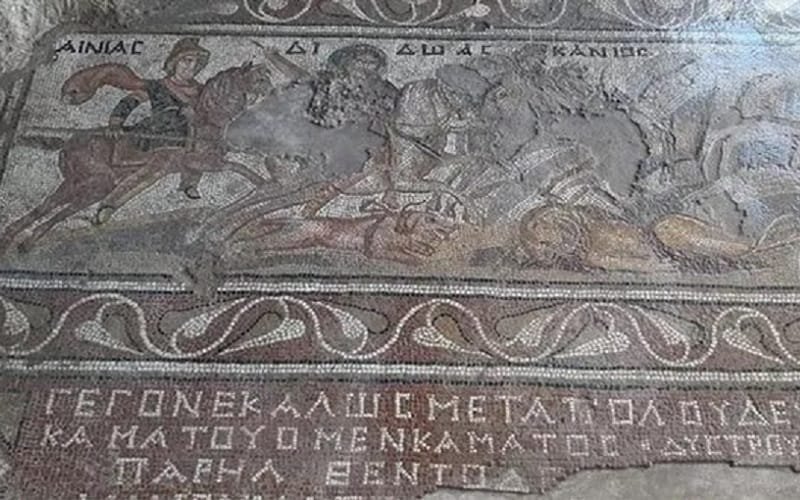 Encontrado mosaico de Eneias, do lendário herói de Tróia