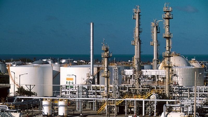 Petroleiros entram em greve no Piauí e Ceará na segunda-feira