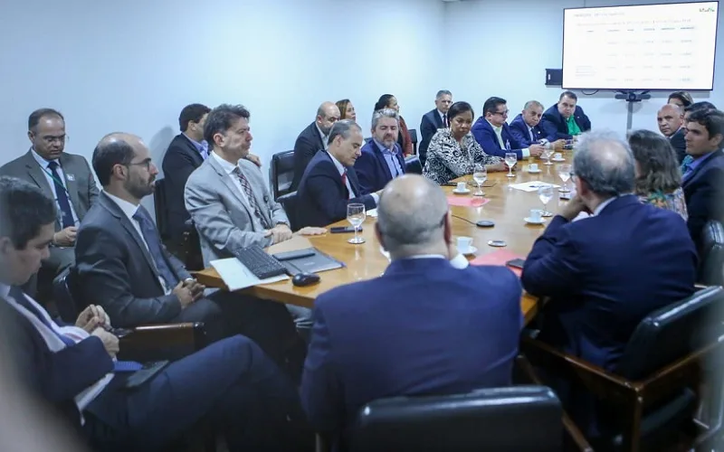 Bancada do DF reage à proposta de cortar recursos do Fundo Constitucional