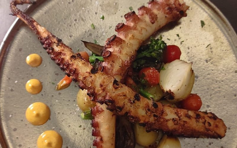 Comida Polpo in Fiamme Grupo Tauá Misto Brasília