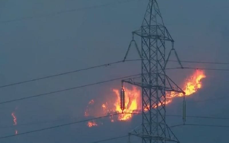Grécia incêndio florestal Evacuação das pessoas Misto Brasília
