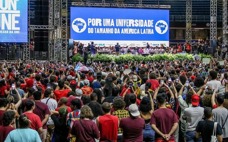 Congresso da UNE UnB Misto Bras;ilia