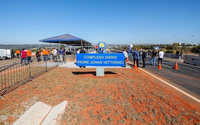 Viaduto de Sobradinho DF inauguração Misto Brasília