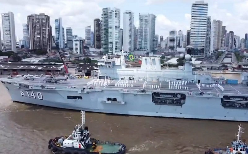 Navio de guerra Belém Cúpula da Amazônia