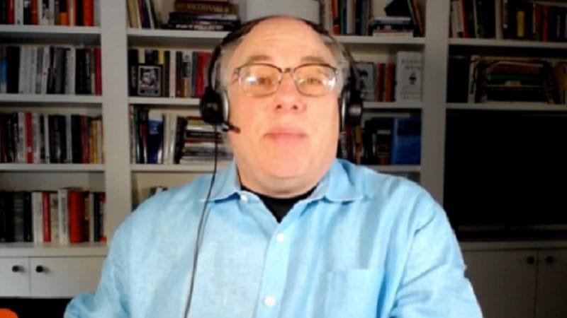 Criador do movimento de tributação dos super-ricos estará em Brasília