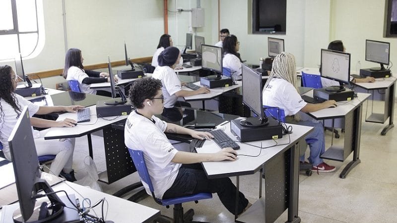 Vagas para cursos gratuitos de qualificação e aperfeiçoamento