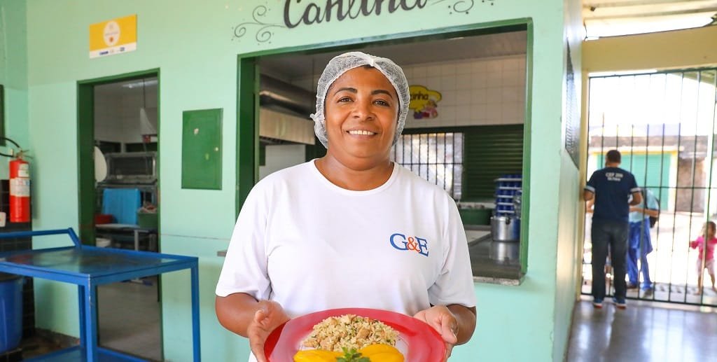 Merendeira Josilene dos Santos Misto Brasília