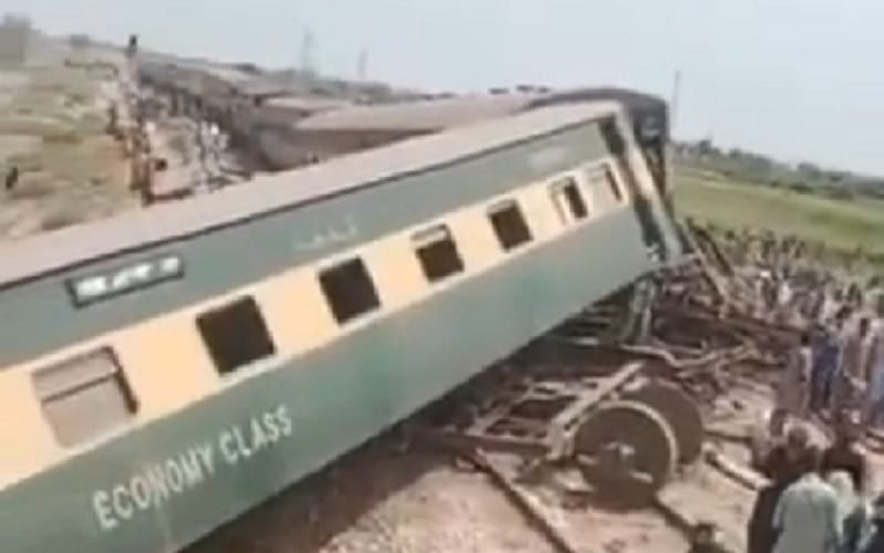 Paquistão descarrilamento de trem Misto Brasília