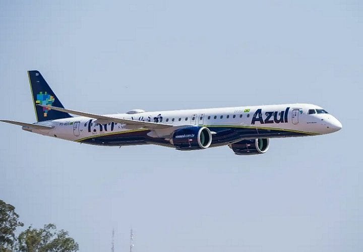 Azul vai bem na bolsa. Dólar em queda de 0,50%