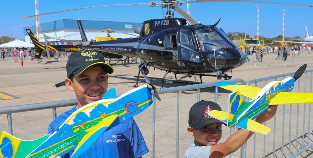 Base Aérea de Brasília crianças Misto Brasília