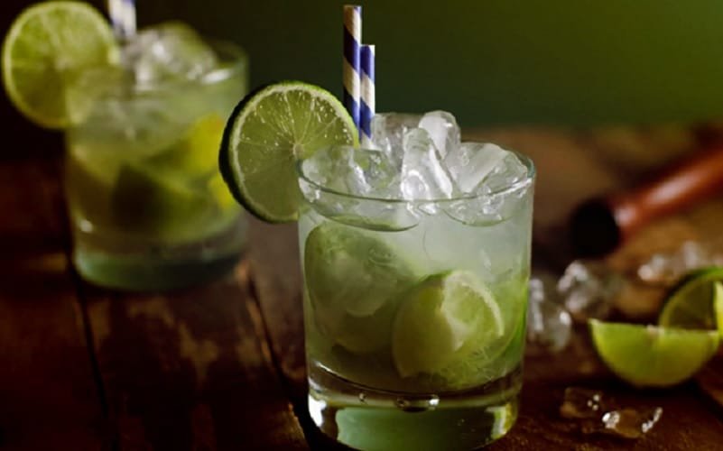 Caipirinha de limão copo Misto Brasília