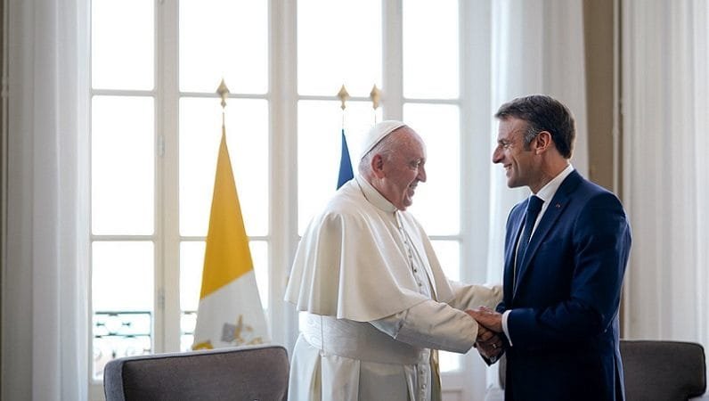 Papa Francisco pede acolhimento justo dos migrantes