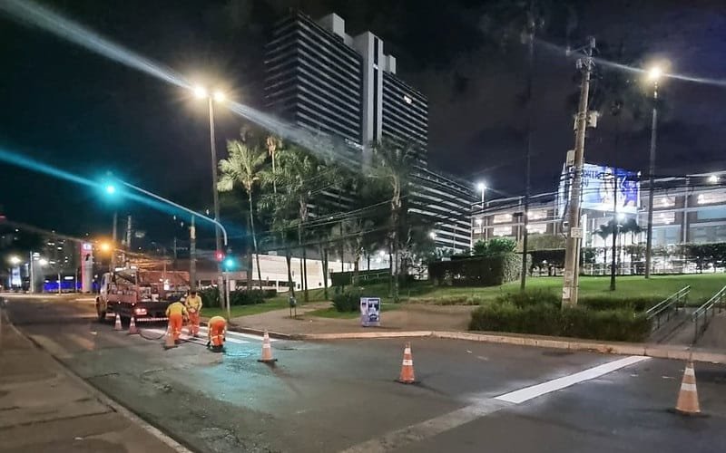 Pistão Sul DF sinalização Misto Brasília