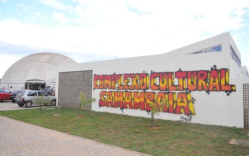 Complexo Cultural Samambaia DF Misto Brasília