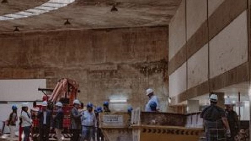 Cultura tem dez dias para explicar remanejamento de verba das obras do Teatro Nacional