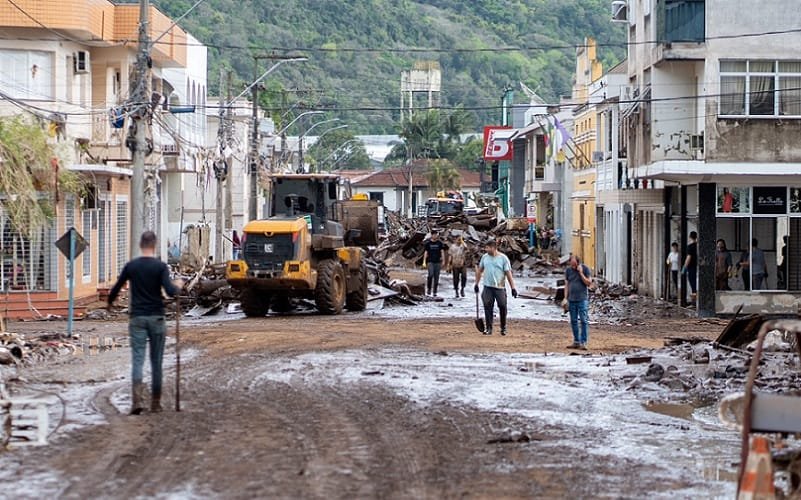 Tempestade Muçum, no Vale do Taquari RS Misto