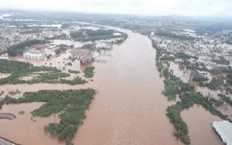 Tempestade alagamentos Rio Grande do Sul Misto Brasília