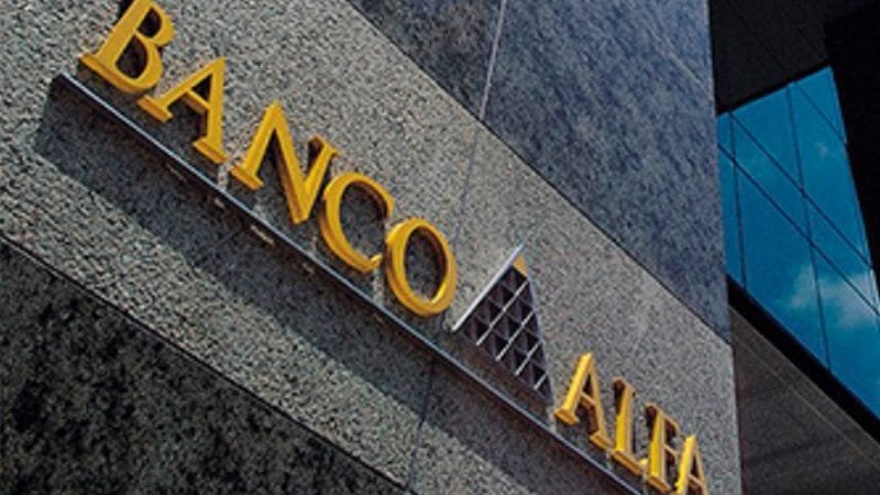 Banco Safra informou que comprou o Conglomerado Financeiro Alfa