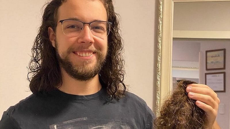 Campanha arrecada nesta quarta-feira cabelo para mulheres com câncer