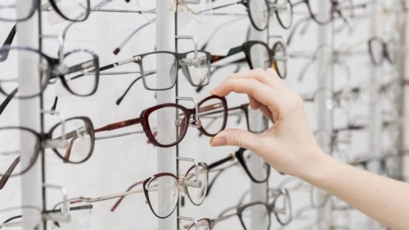 Campanha de arrecadação de armações de óculos de grau