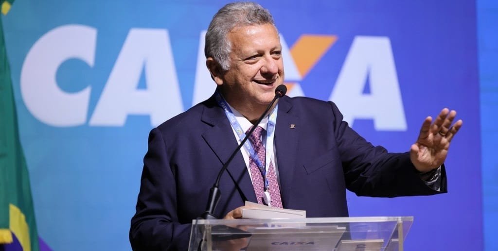 Carlos Vieira Caixa Econômica Federal Misto Brasil