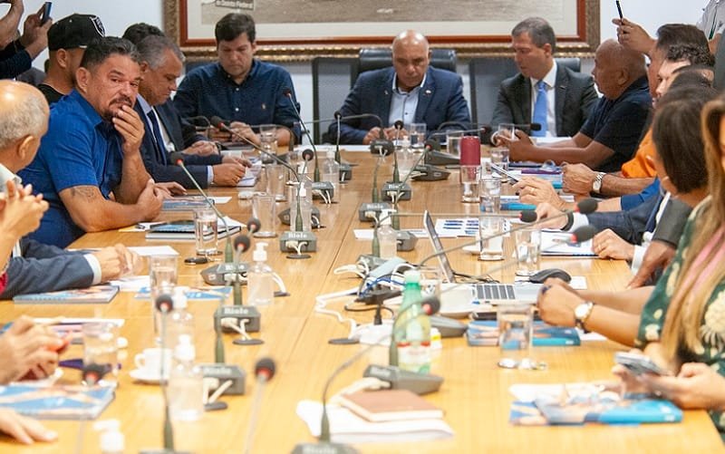 Câmara Legislativa reunião BRB Misto Brasil