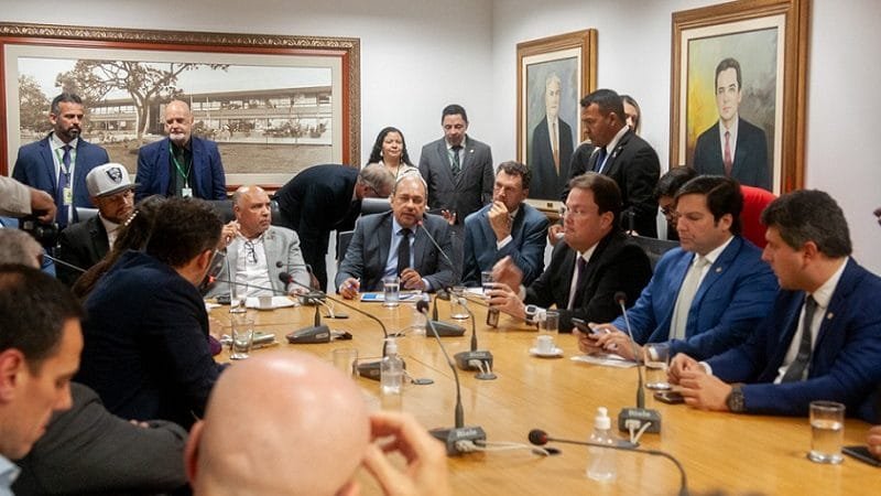 Distritais aprovam novo repasse de R$ 142,9 milhões às empresas de ônibus