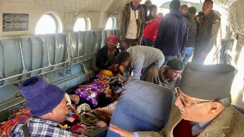 Tremor atingiu o Nepal e provocou a morte de 132 pessoas