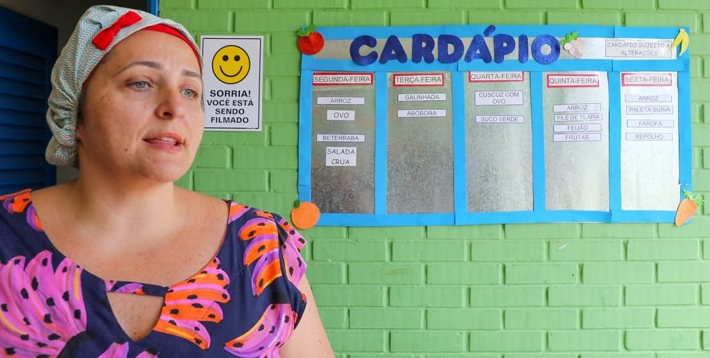 Nutricionista Lívia Bacharini Lima DF Misto Brasil