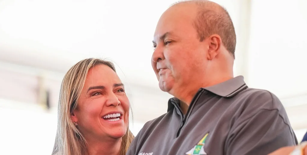 Ibaneis renuncia na segunda com mais nove secretários